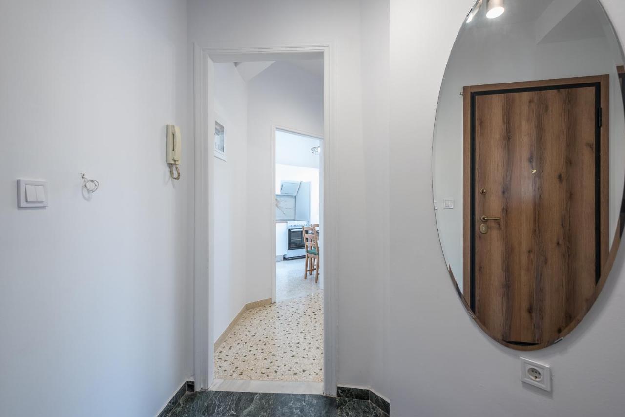 Stylish Luxury Apartment Near Acropolis At Syngrou-Fix Metro Station Athènes Extérieur photo